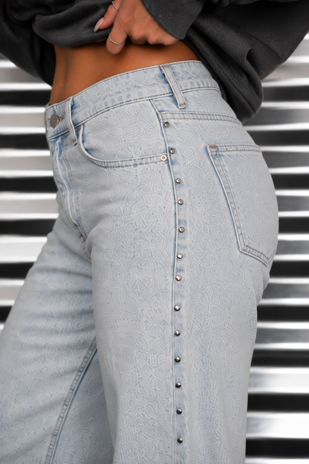 BREN SIDE STUDDED WIDE LEG DENIM