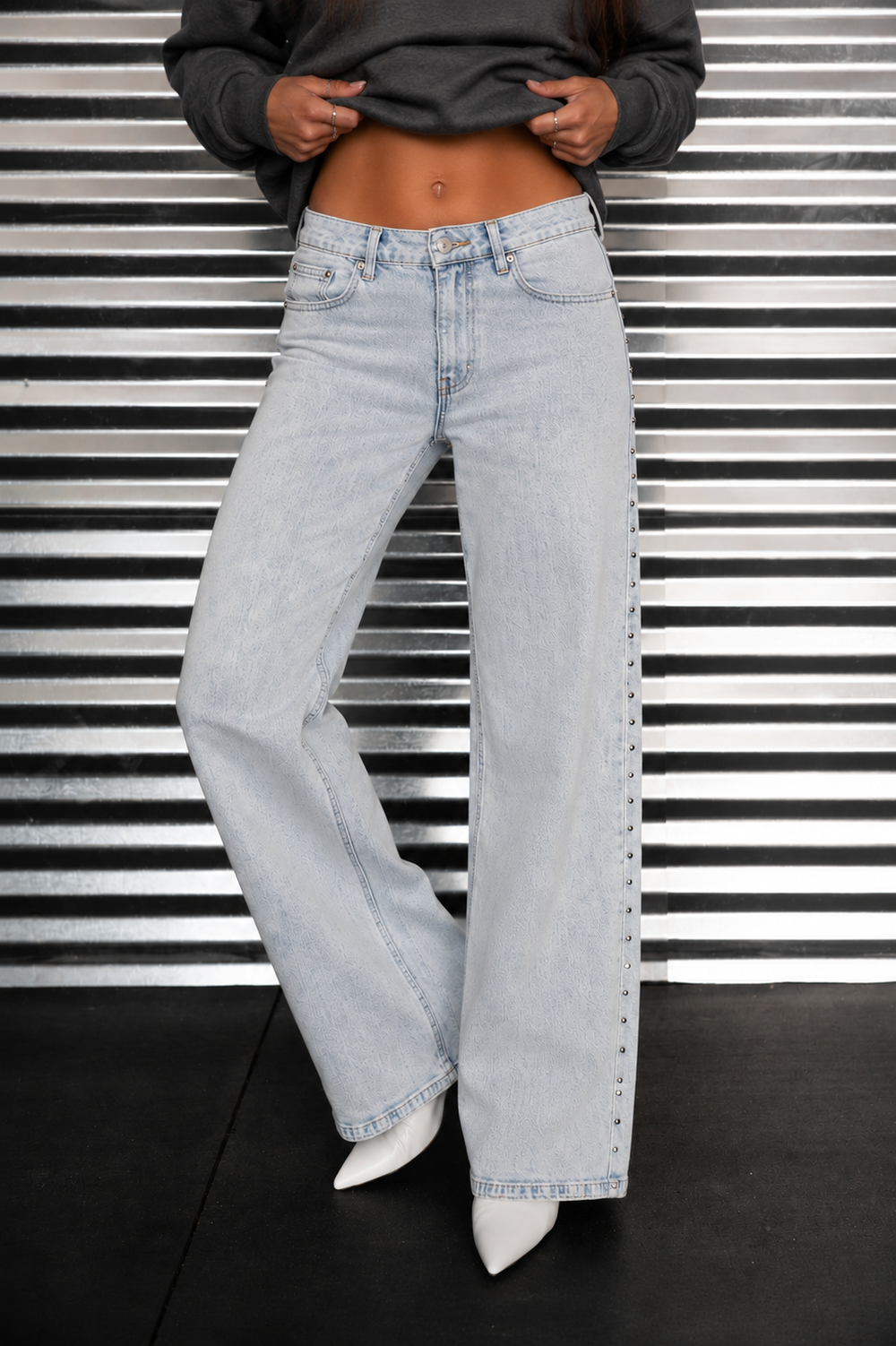 BREN SIDE STUDDED WIDE LEG DENIM