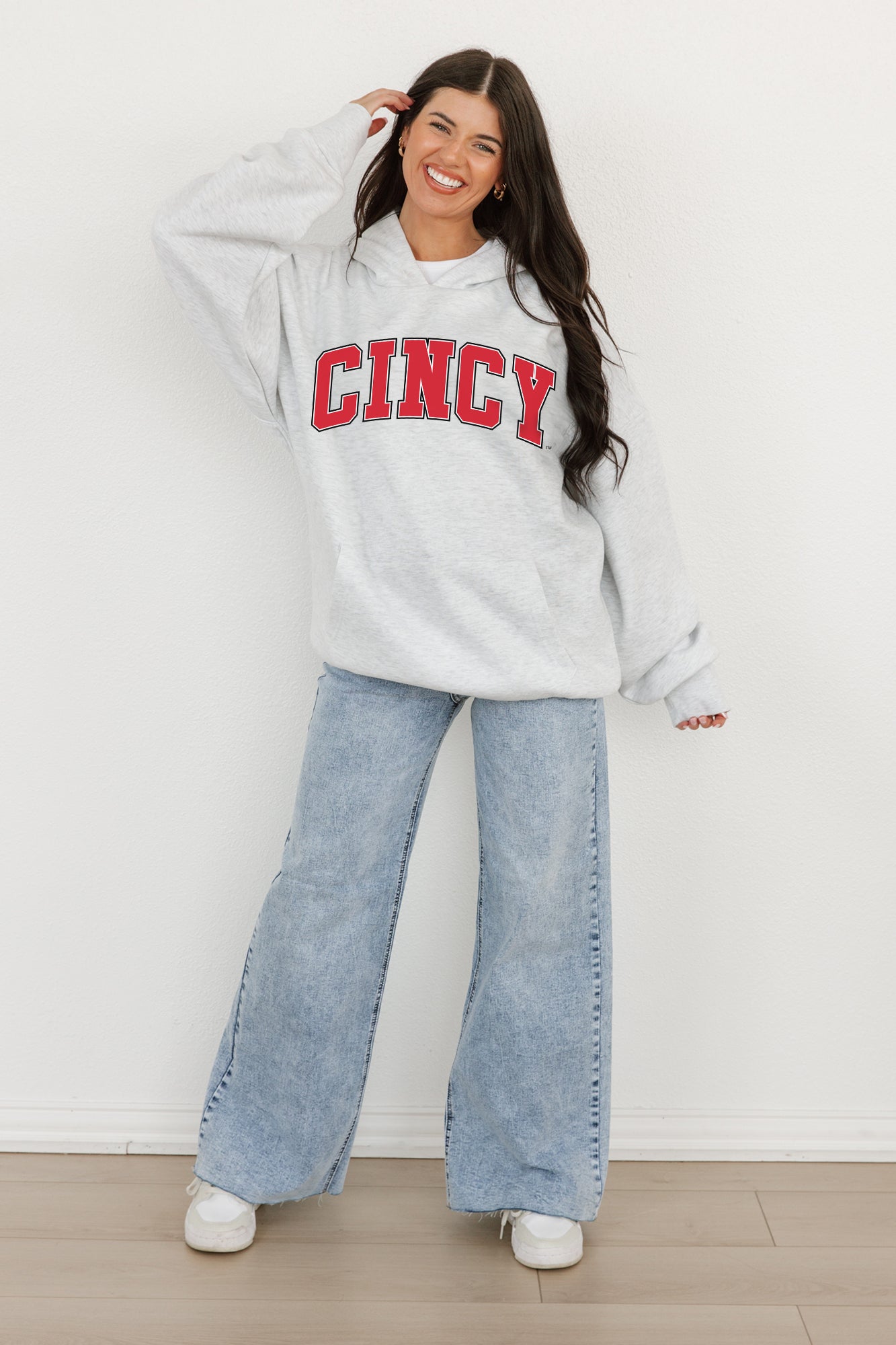 CINCINNATI BEARCATS Winning Look Oversized Hoodie By Madi Prewett Troutt